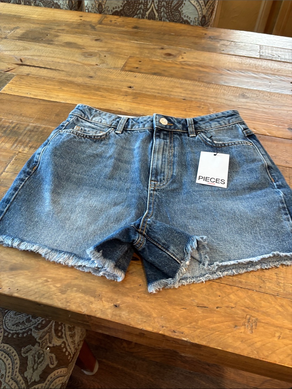 Pieces Women's Blue Denim Frayed Hem Shorts